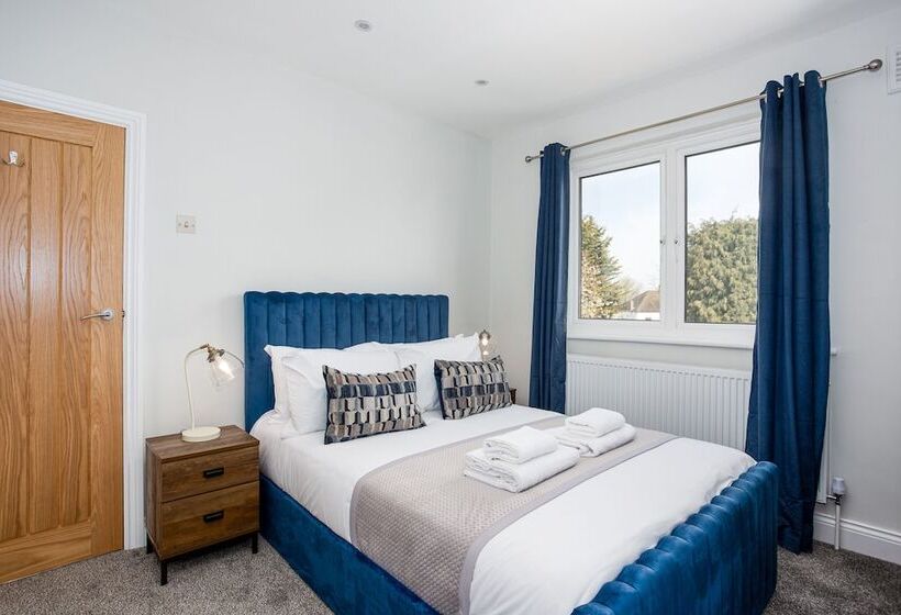 بنسيون The Carlton By Sorted Stay