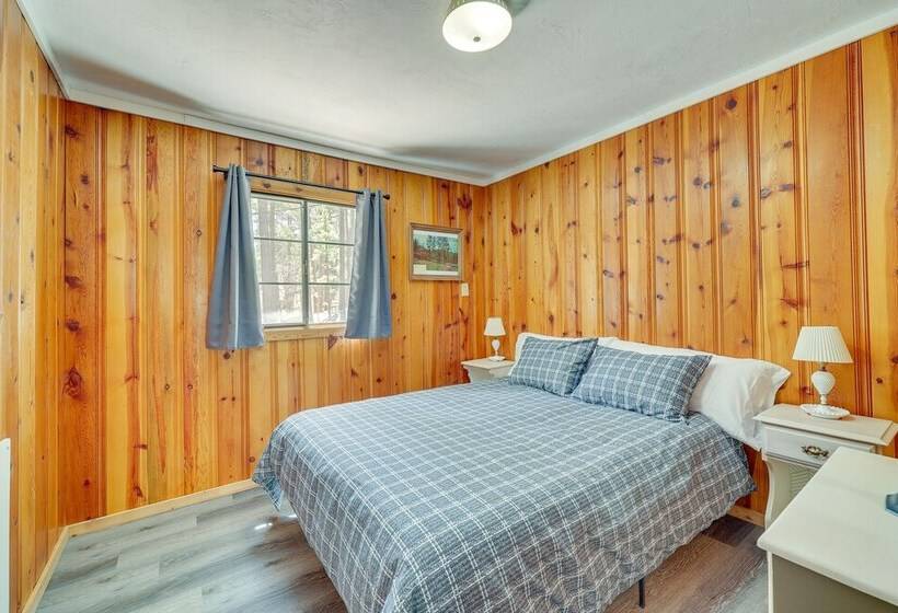 Pet Friendly Alpine Cabin W/ Gas Grill & Fireplace