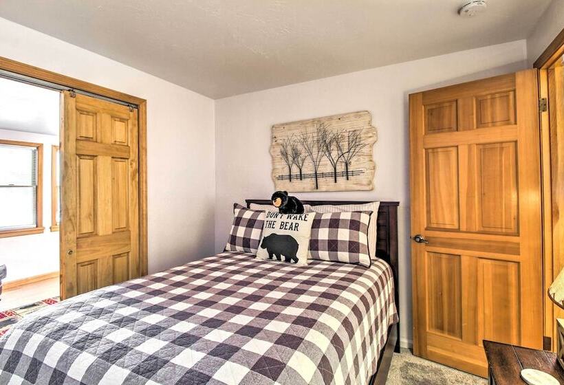 Pet Friendly Cabin In Pinetop Lakeside!