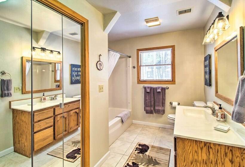 Pet Friendly Cabin In Pinetop Lakeside!