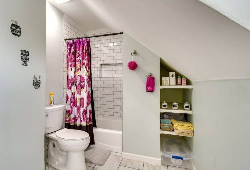 Pet Friendly Davenport Home   Near Casino & Golf