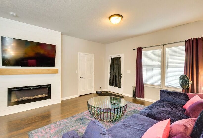 Pet Friendly Davenport Home   Near Casino & Golf