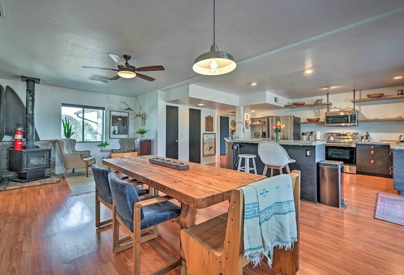 Pet Friendly Gem W/ Treehouse 20 Mi To Sedona