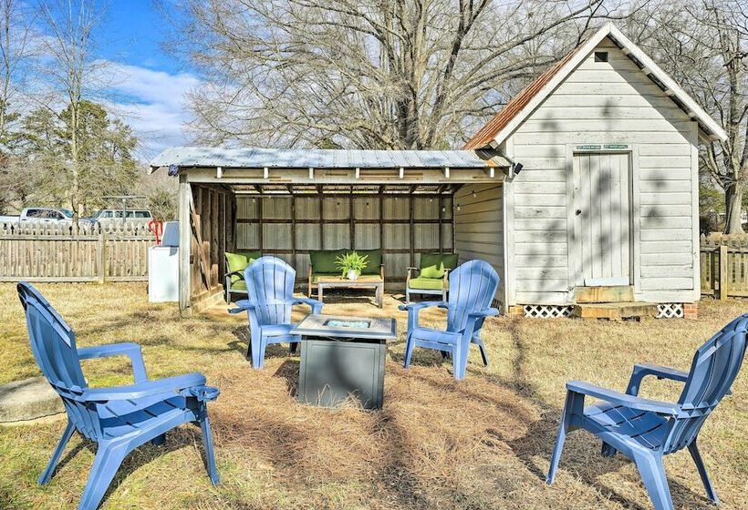 Pet Friendly Greensboro Vacation Rental!