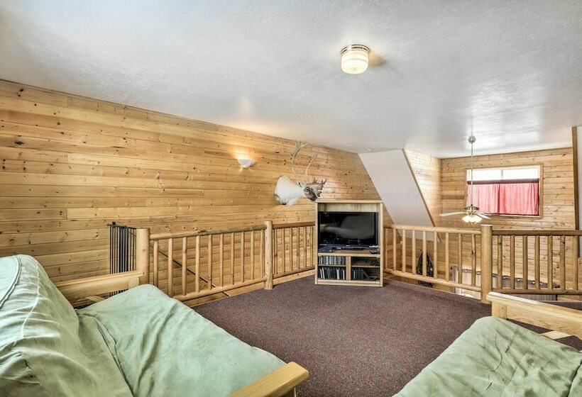 Petfriendly Cabin In Fruitland W/ Atv Trails