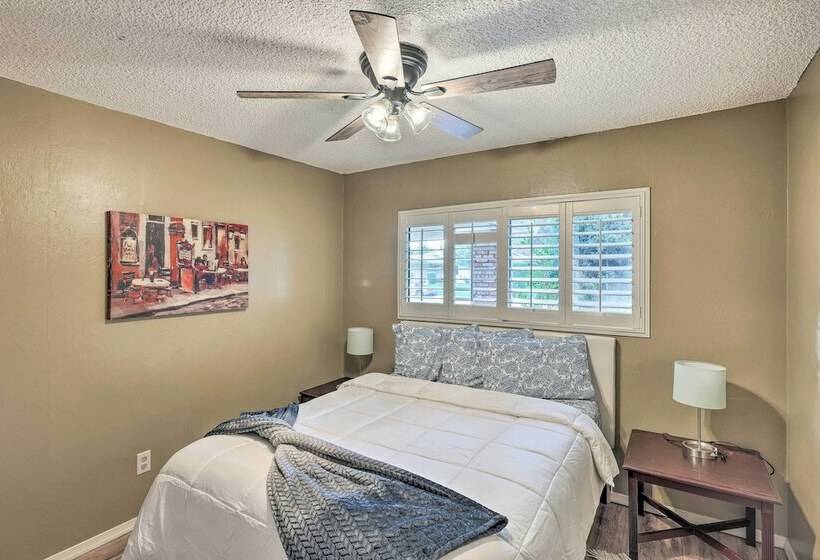 Petfriendly  Hygge Home  W/ Outdoor Pool!