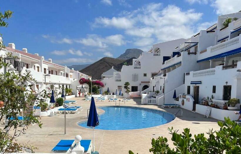 Coral Bay Port Royale