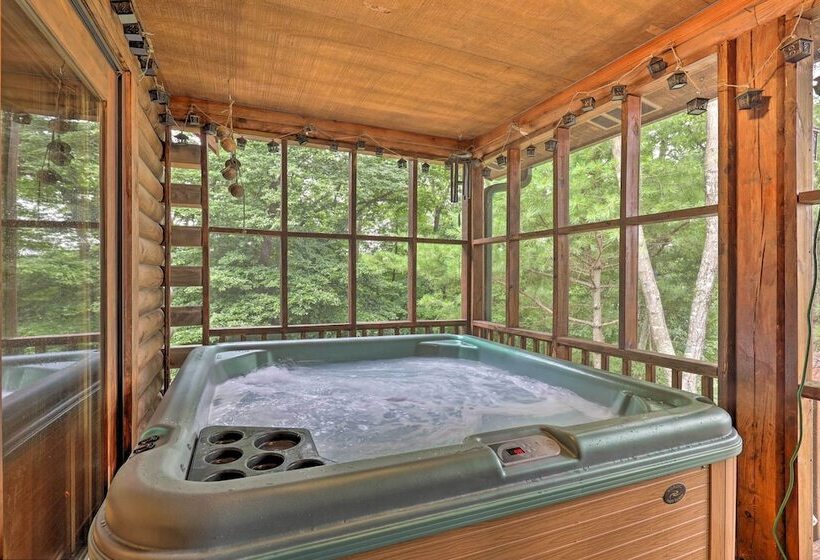 Purlear Luxury, Spacious Log Cabin W/ Mtn Views!