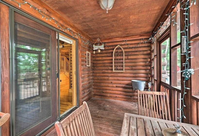 Purlear Luxury, Spacious Log Cabin W/ Mtn Views!