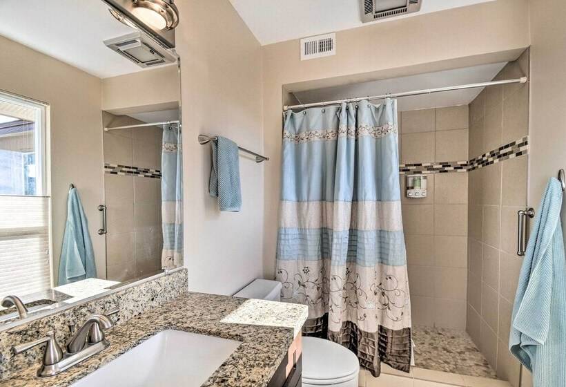 Quiet Sun City Home W/ Patio, Community Pool!