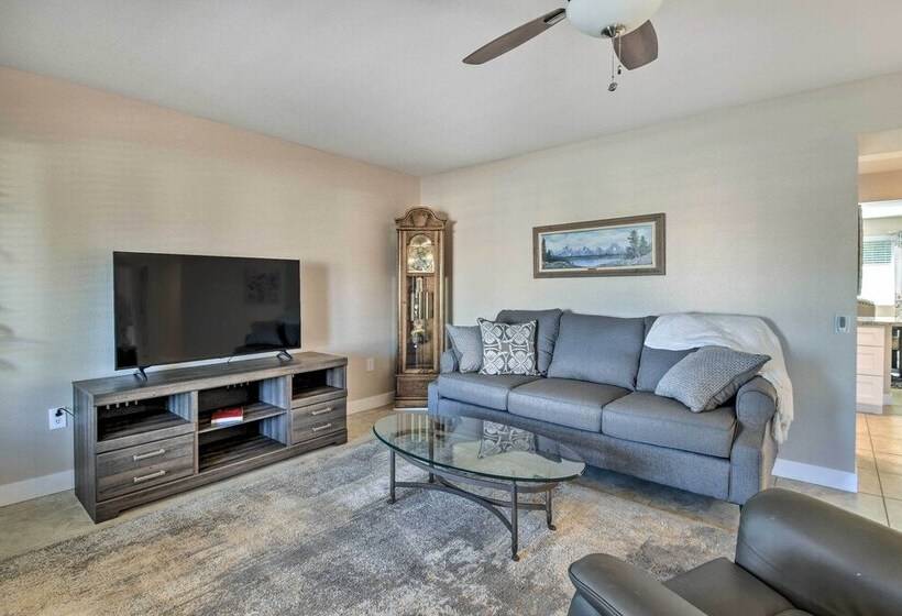 Quiet Sun City Home W/ Patio, Community Pool!