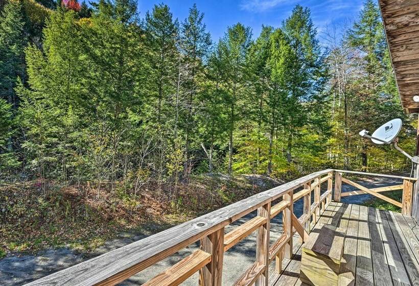 Remote Cabin W/ Fire Pit: 3 Miles To Stowe Mtn!