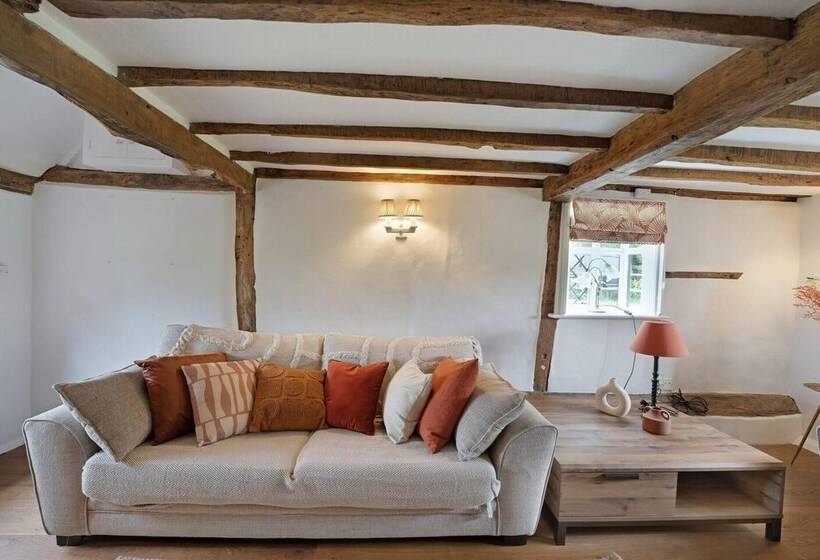 إقامة Charming, Dog Friendly Countryside Retreat