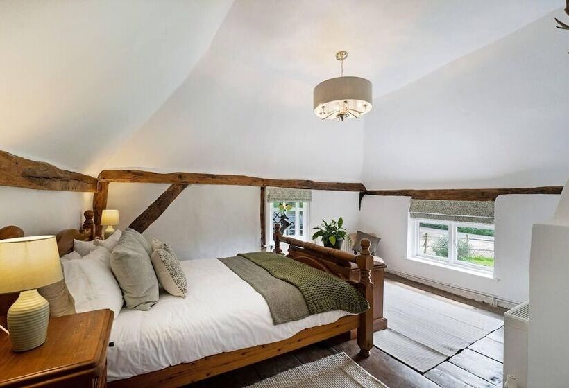 إقامة Charming, Dog Friendly Countryside Retreat