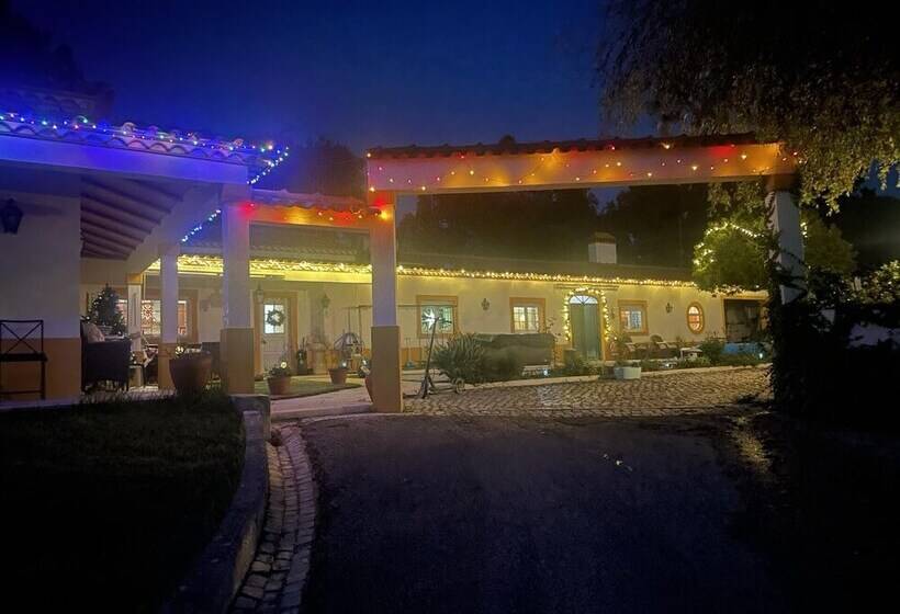 إقامة Fantastic House, Swimmingpool, Jacuzzi, Horses