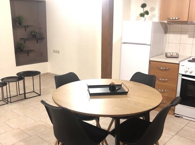 レジデンス Maisonette Nineta In The Heart Of The City