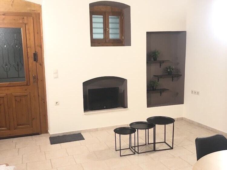 レジデンス Maisonette Nineta In The Heart Of The City