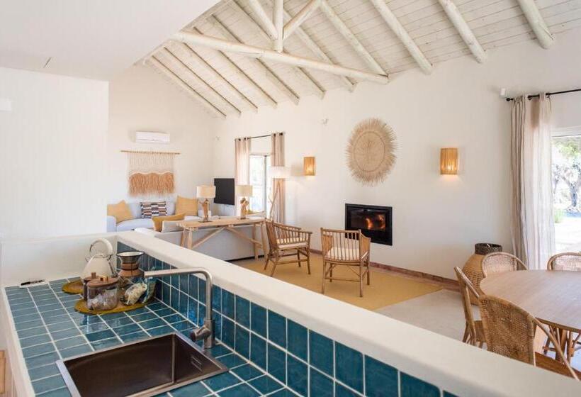 リゾートホテル Independente Comporta