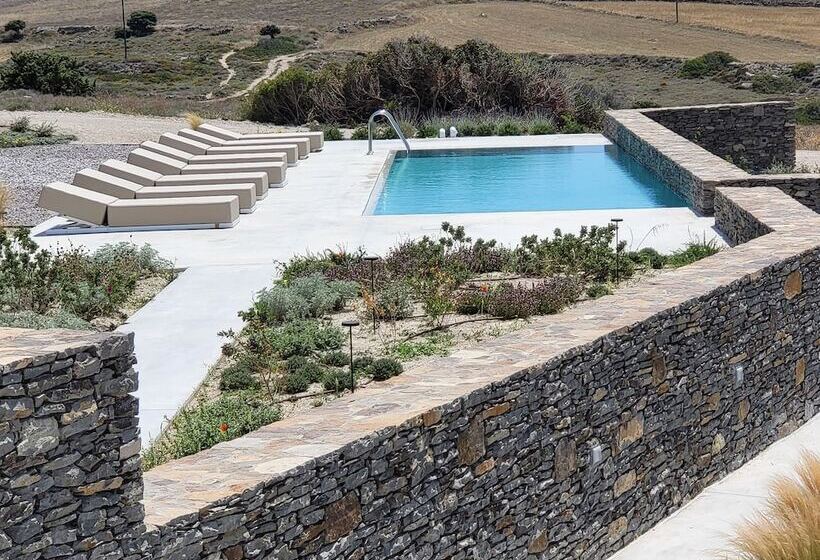 אתר נופש Korfi De Milo