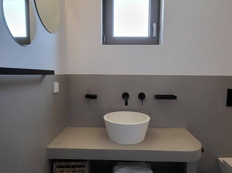 אתר נופש Korfi De Milo