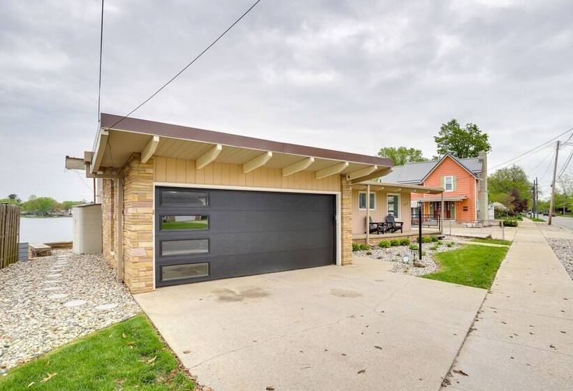 Riverfront Elkhart Rental: Deck & Ping Pong Table!