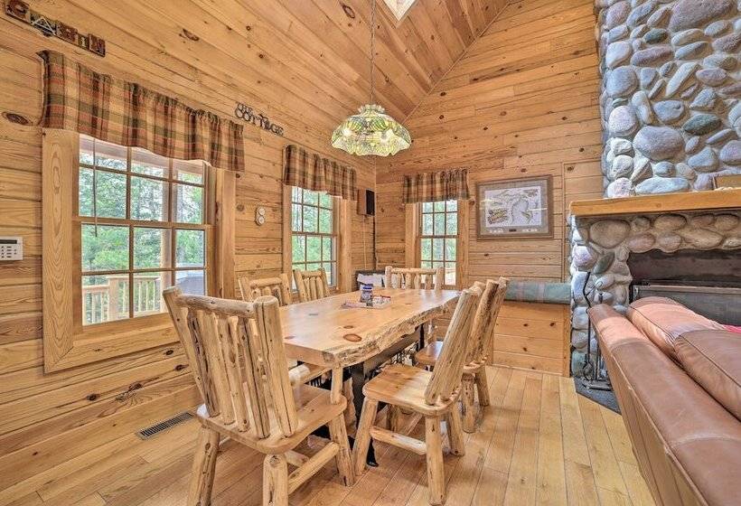 Riverfront Lewiston Cabin W/ Stone Fireplace!