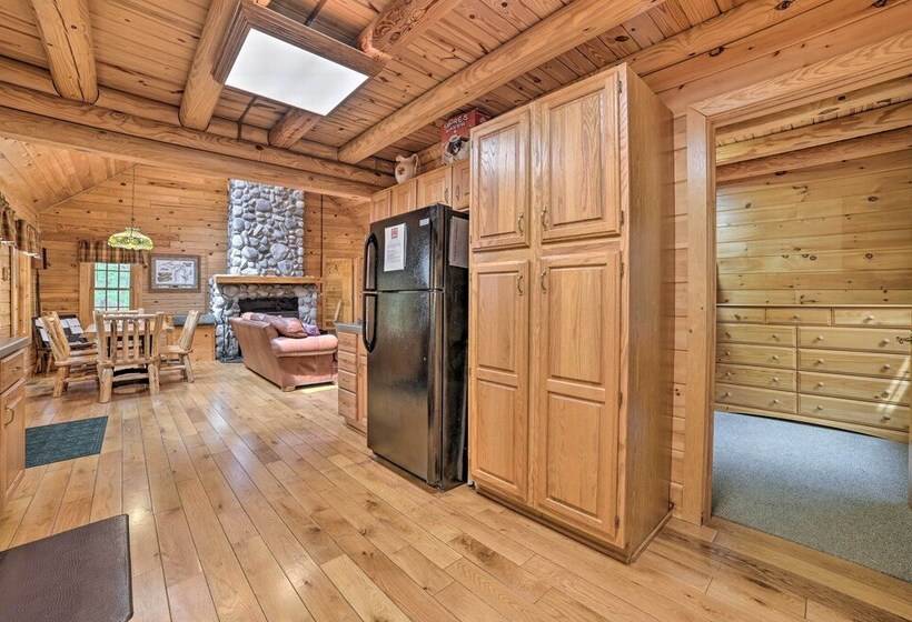 Riverfront Lewiston Cabin W/ Stone Fireplace!