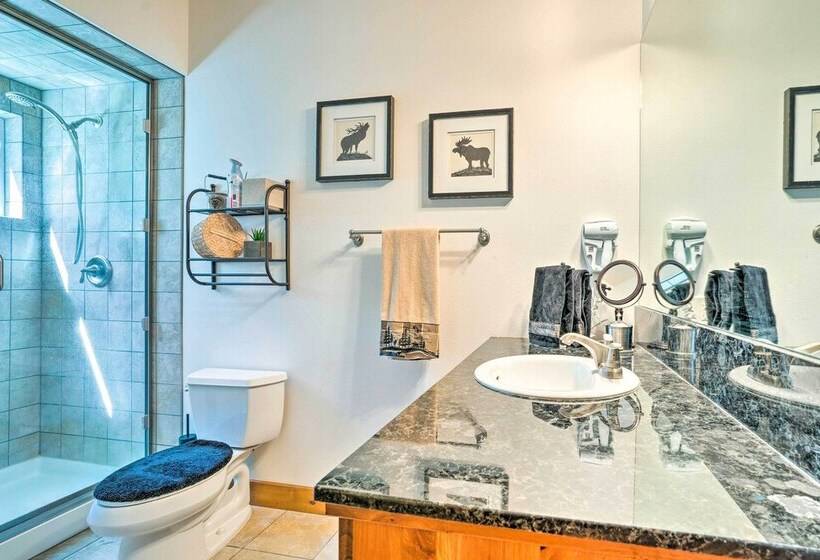 Ronald Home W/ Direct Cle Elum Lake Access!