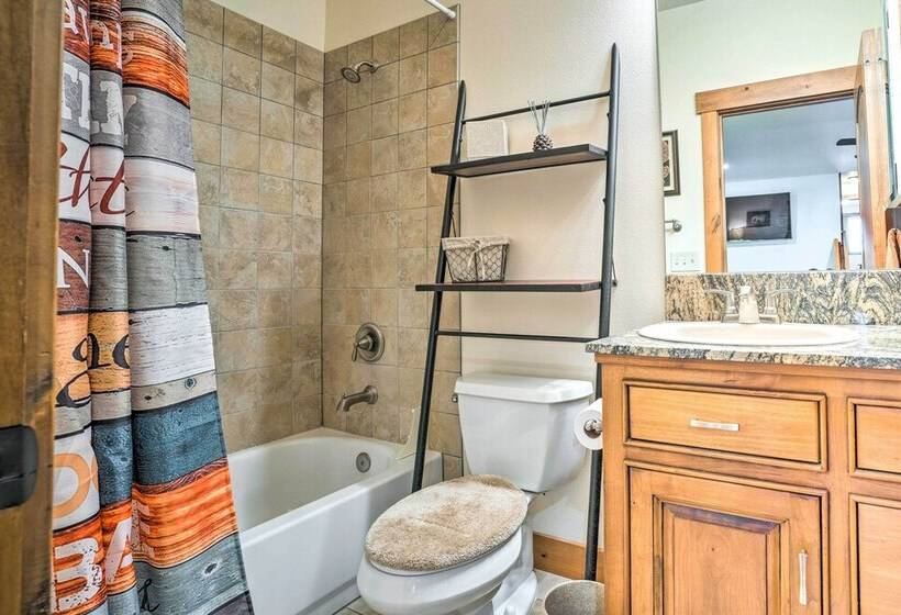Ronald Home W/ Direct Cle Elum Lake Access!