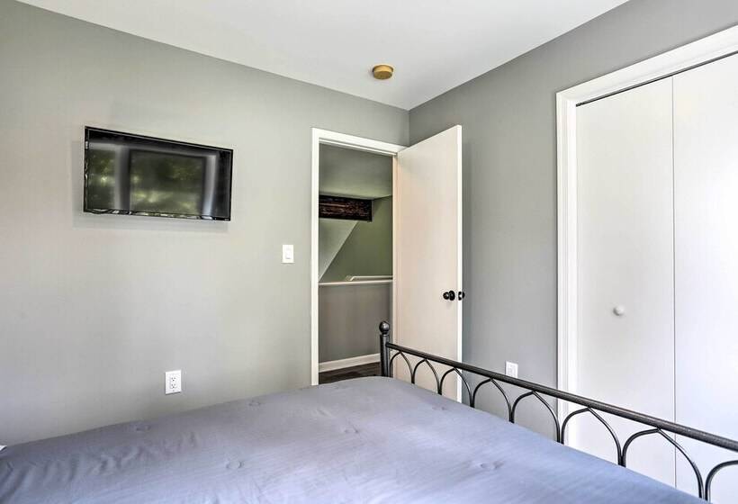 Scotron Home W/game Room   5 Miles To Skiing!