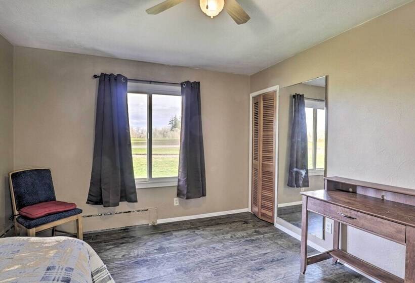 Secluded Albany Escape, Pet Friendly W/ Fee