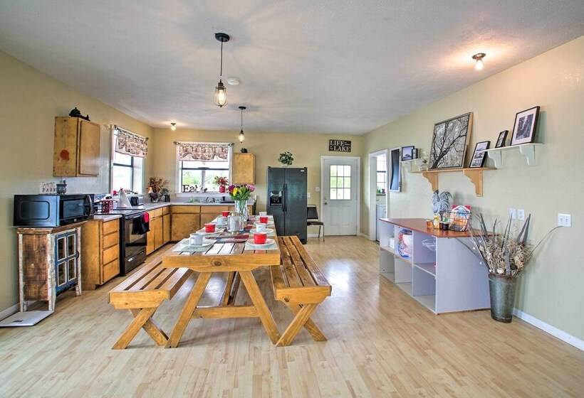 Secluded Angler S Haven   Boat + Fish!