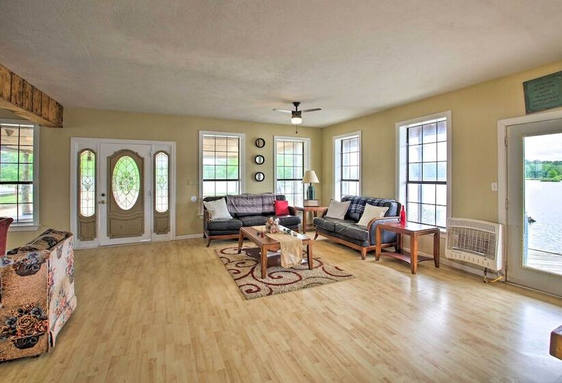 Secluded Angler S Haven   Boat + Fish!