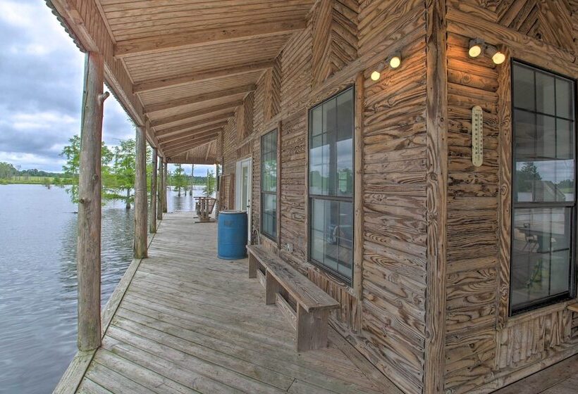 Secluded Angler S Haven   Boat + Fish!