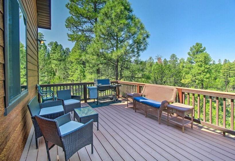 Serene Cabin: Coconino Nat L Forest View!