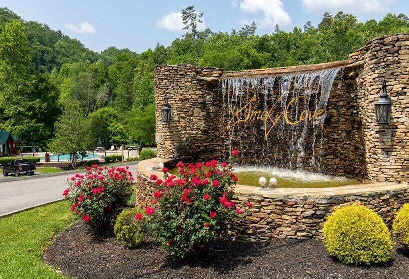 Smoky Poolside Chalet