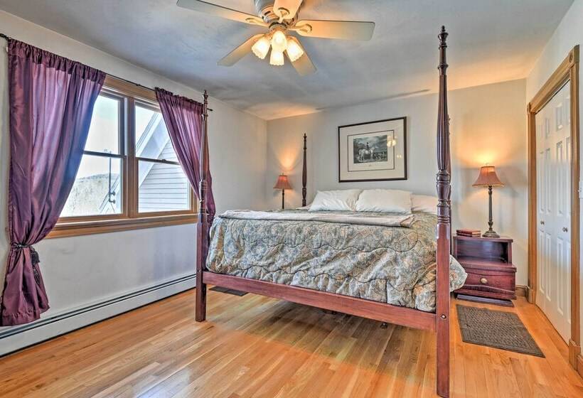 Deck For Entertaining: Belmont Group Getaway