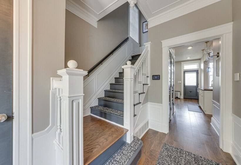 Spacious Home W/ Yard ~ 4 Mi To Downtown St Louis!