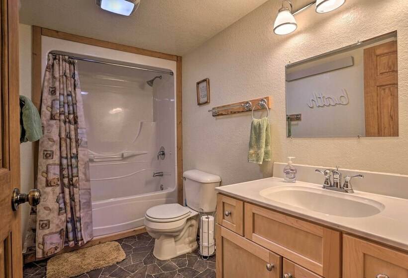 Black Hills Home W/ Mickelson Trail Access!