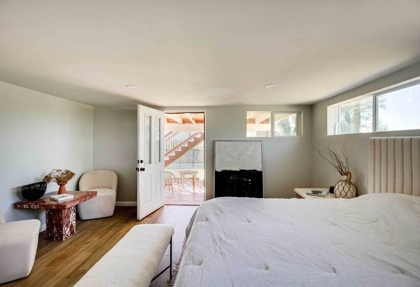 Spacious Tucson Retreat W/ Deck, Patio + Yard