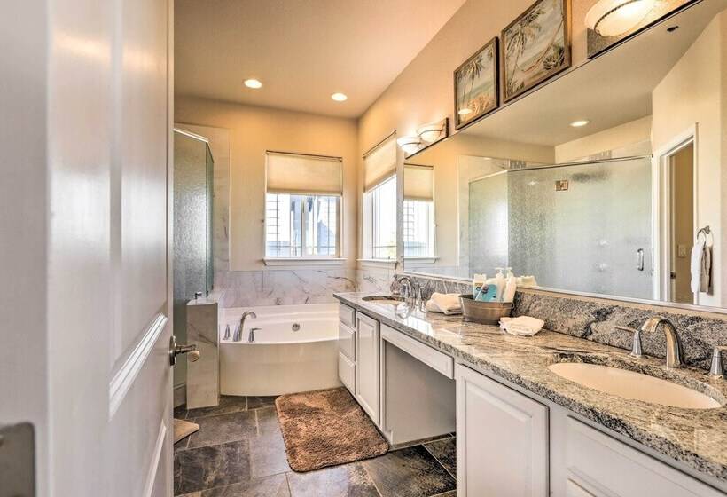 Waterfront Sparks Home: Balcony & Dock!