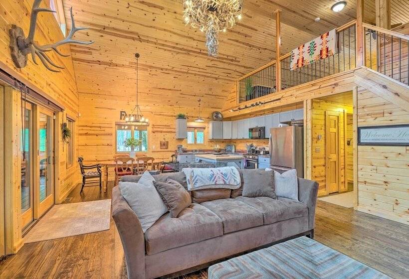 Steelhead Lodge    Double J River Camp