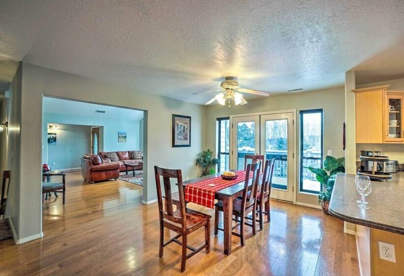 Stunning Flagstaff Home ~ 5 Mi To Downtown!