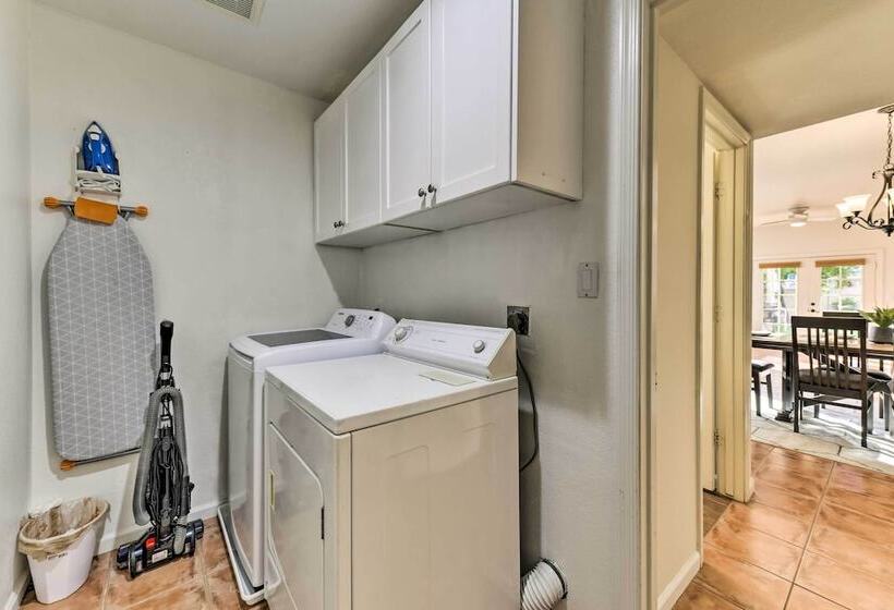 Gilbert Home W/ Pool < 1 Mi To Town Square!