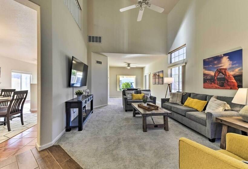 Gilbert Home W/ Pool < 1 Mi To Town Square!