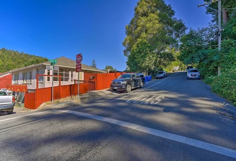 Sun Dappled Retreat: Walk To Restaurants!