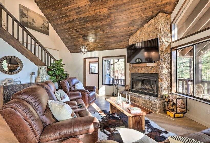 Munds Park Cabin W/ Poker Room & Wraparound Deck!