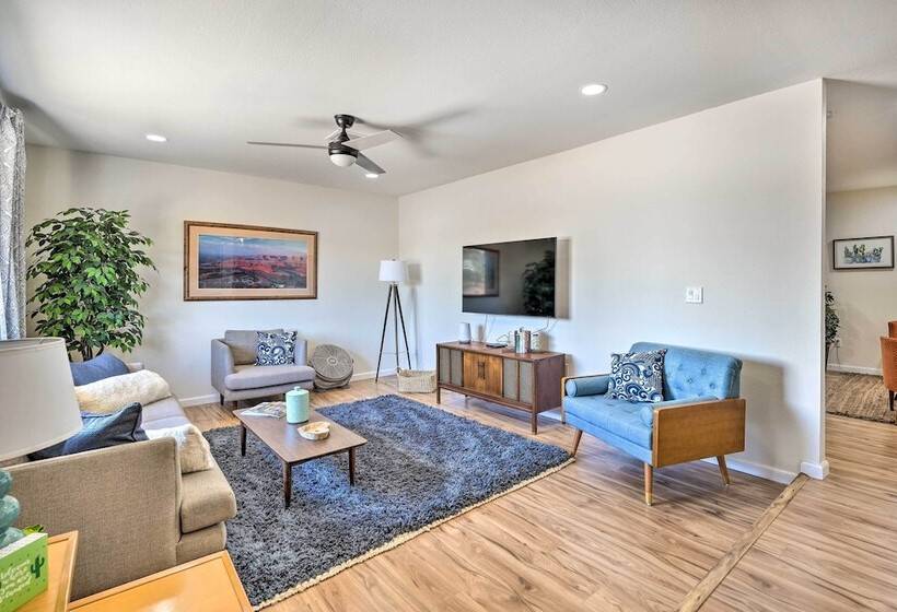 Sunny Phoenix Home W/ Pool + Backyard Oasis!