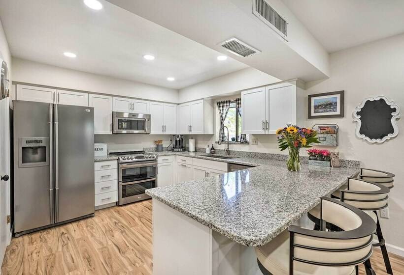 Sunny Phoenix Home W/ Pool + Backyard Oasis!