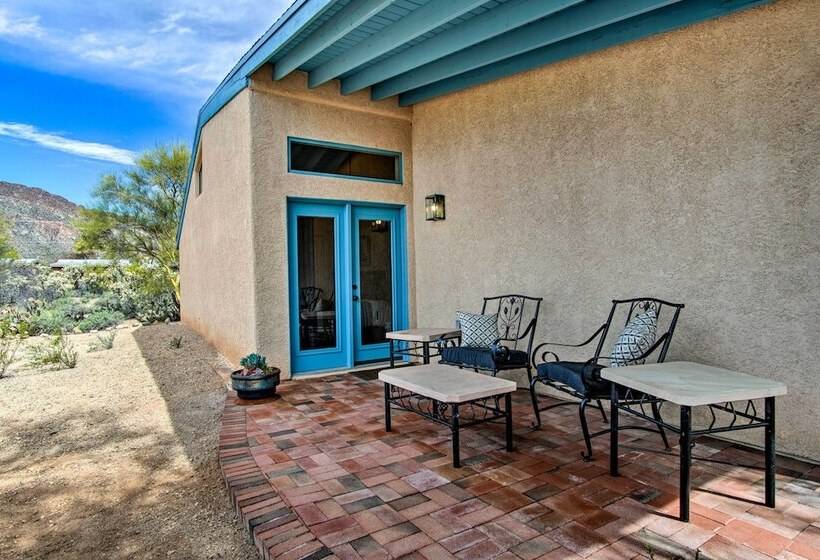 Sunny Tucson Home W/ Patios On 5 Acres!